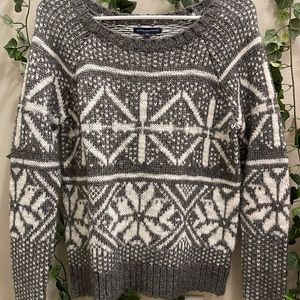 American eagle Christmas sweater